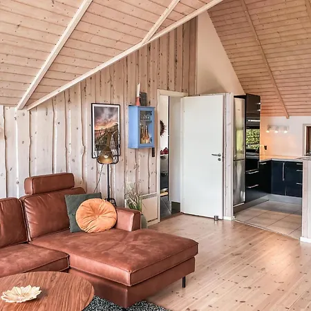 4 Bedroom Stunning Home In Humble